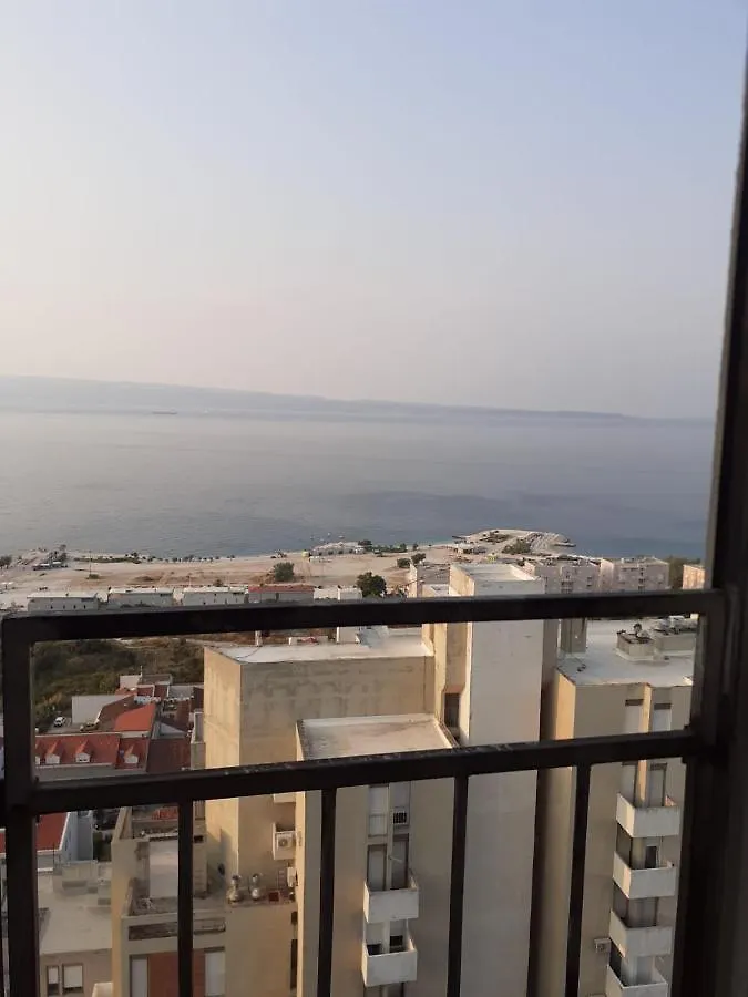 ספליט Beautiful Room With See View בית הארחה